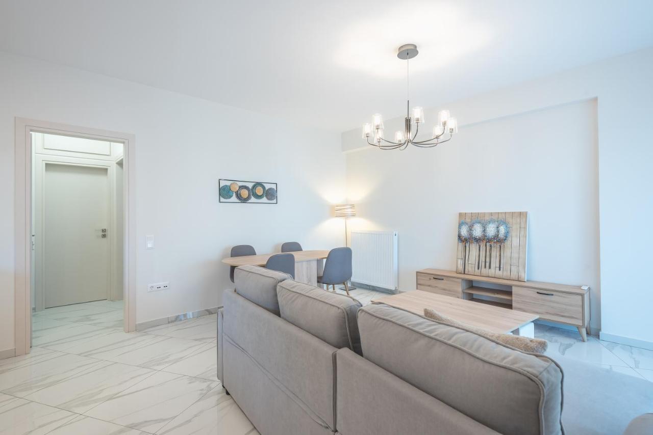 Newly Renovated Apt In The Heart Of Kerameikos Atenas Exterior foto
